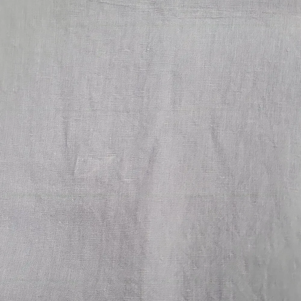 Sur la table Gray Solid Linen Hemmed Rectangular Table Runner